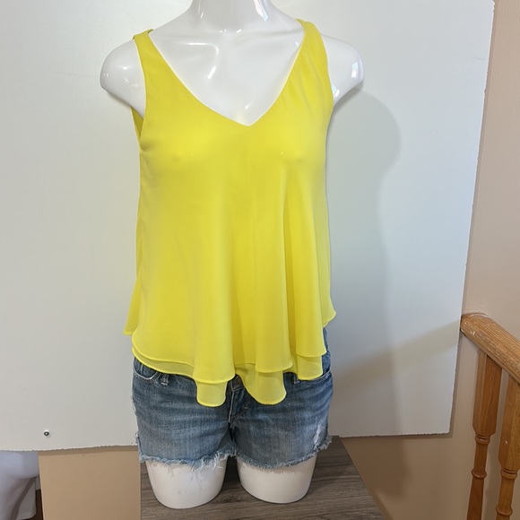 SANDRO FERRONE ROMA RUFFLED YELLOW SLEEVELESS TOP IN SMALL SIZE - Picture 2 of 5
